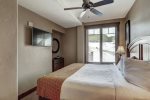Guest Suite - 2 Bedroom - Crystal Peak Lodge - Breckenridge CO